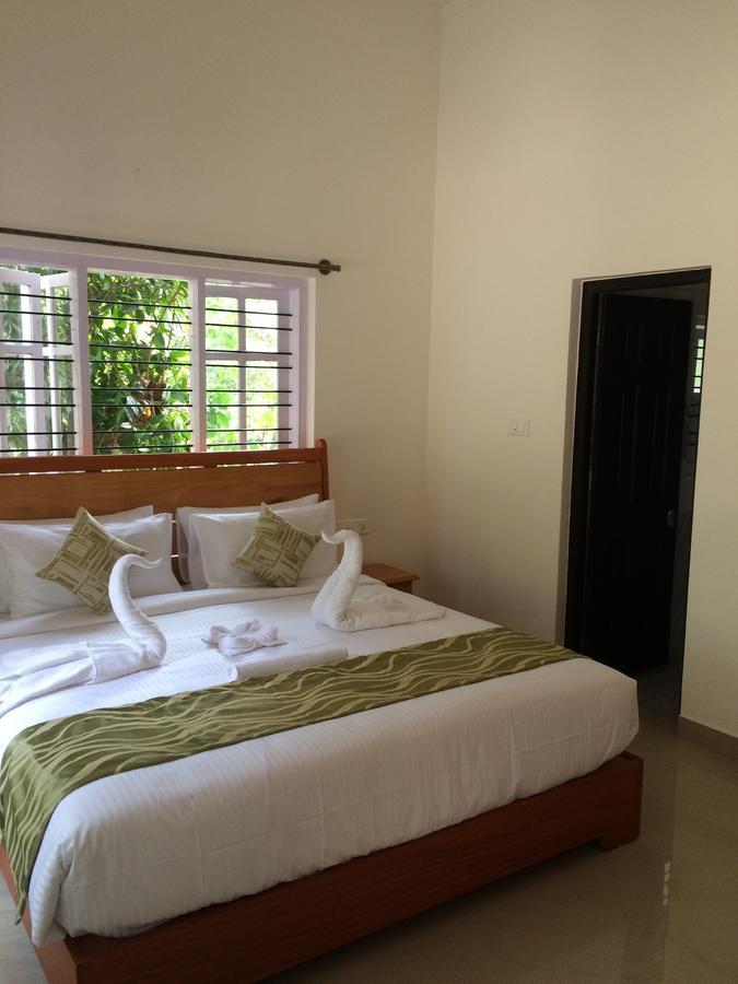Hôtel Leisure Vacations Whispering Woods à Madikeri Extérieur photo